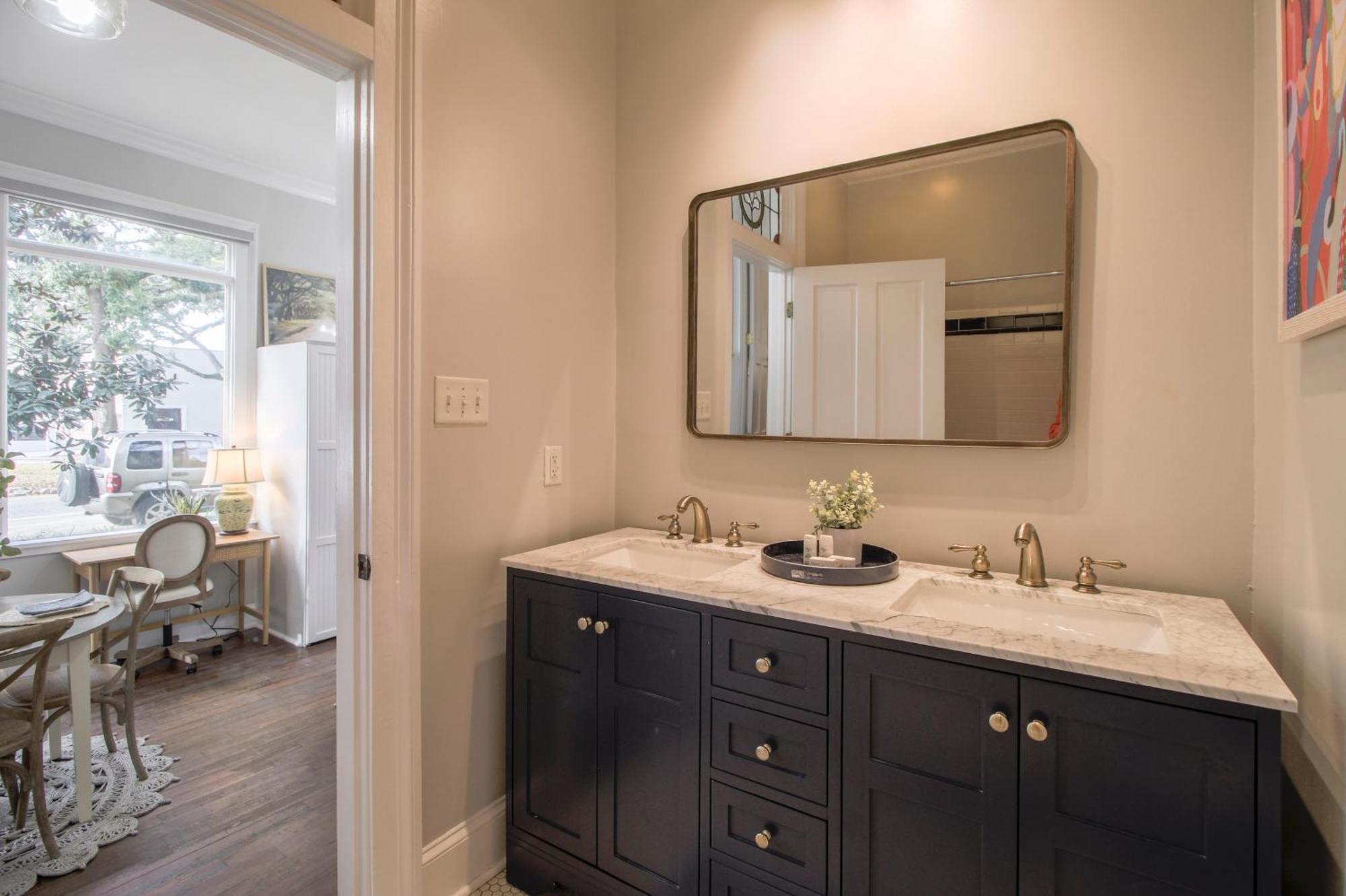 Walk To It All In Downtown, Double King Beds Savannah Luaran gambar