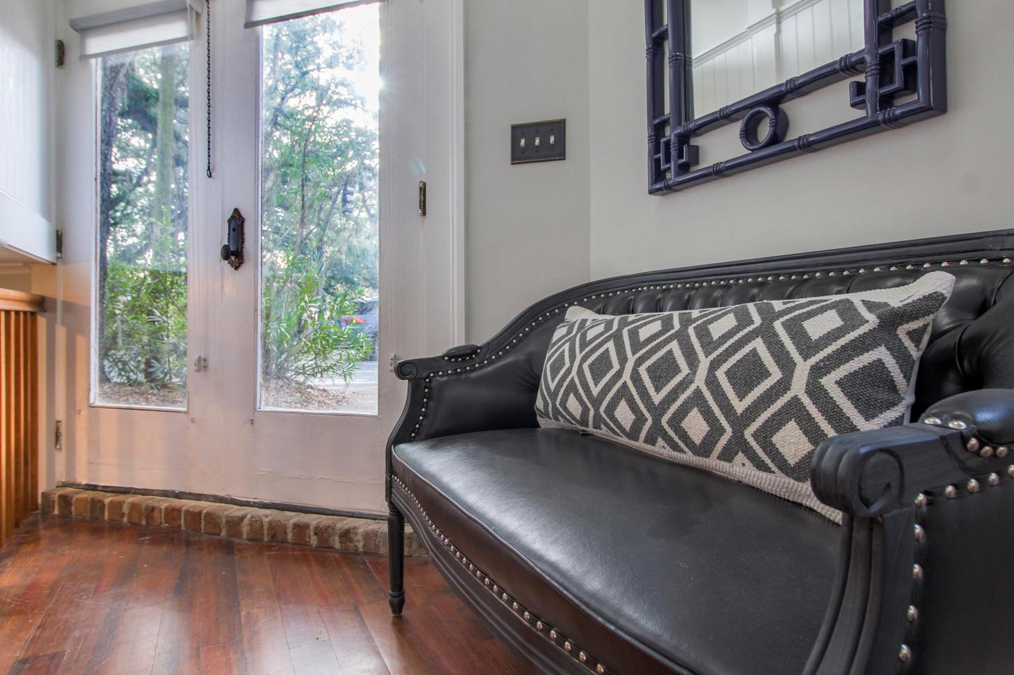 Walk To It All In Downtown, Double King Beds Savannah Luaran gambar